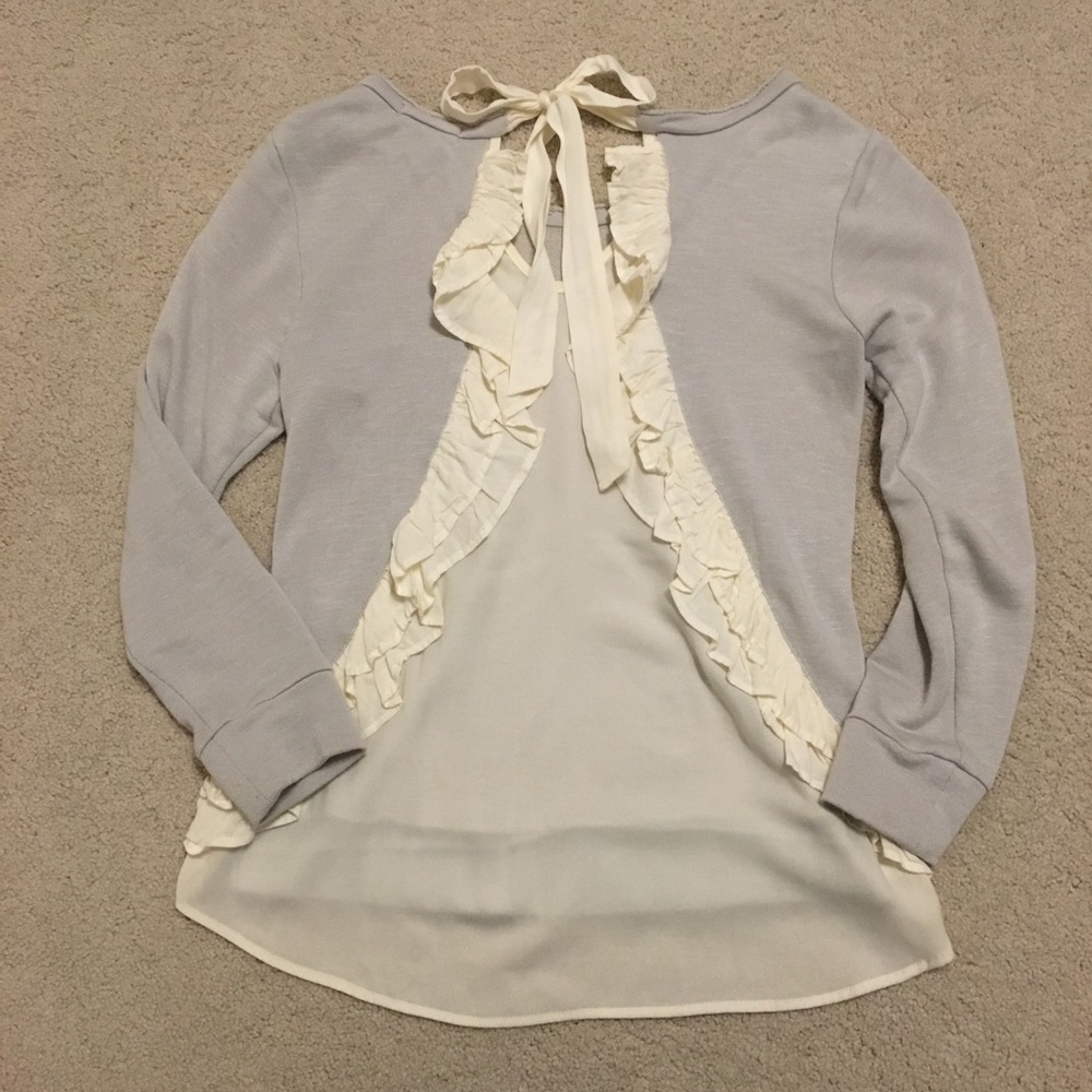 Chelsea28 Ruffle Back Sweatshirt (xs)